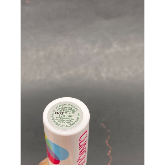 CLINIQUE Lip Colour + Primer in 13 Love Pop B62 - Picture 4 of 4